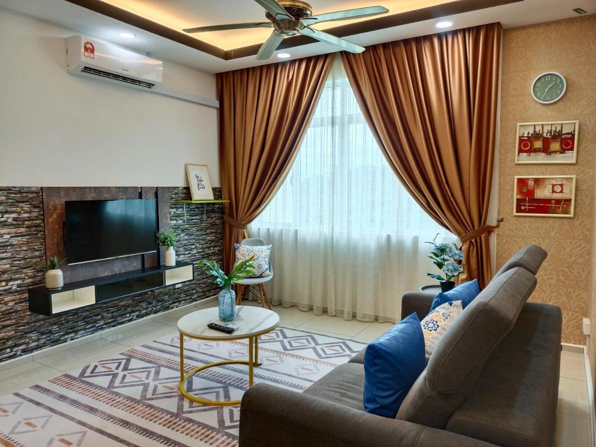 Klia Ehsan Residence Sepang Nilai Greenery 8 Pax Air-Con Экстерьер фото
